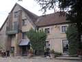 Family's Xmas Day 'ruined' as they leave pub unfed after hour wait for table dqxikeidqkikdinv