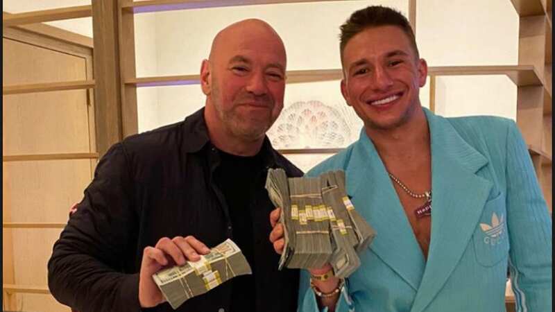 Dana White flashes cash after casino win days after admitting to slapping wife