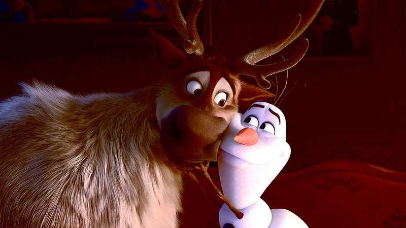 Disney fans spot eerie connection between Frozen and Titanic characters