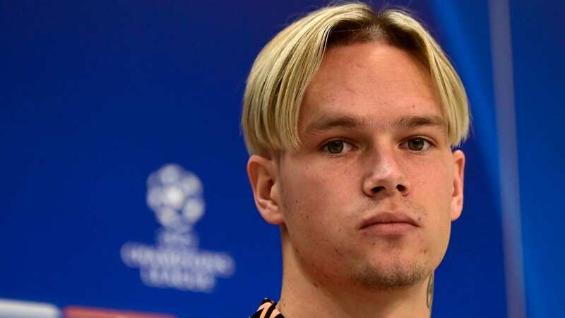 Mykhaylo Mudryk responds as Arsenal submit third transfer bid