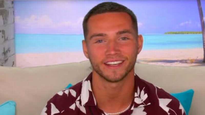 Love Island fans say Tanyel picking Ron makes sense after steamy unaired clip