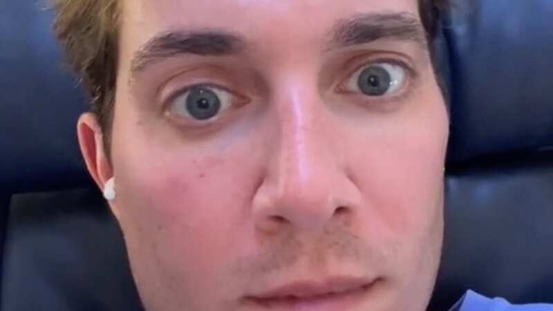 The man was left seething during the flight (Image: ericgoldie/Tiktok)