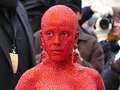 Doja Cat is a 'walking piece of art' as she smothers body in 30,000 crystals dqxikeidqkikdinv