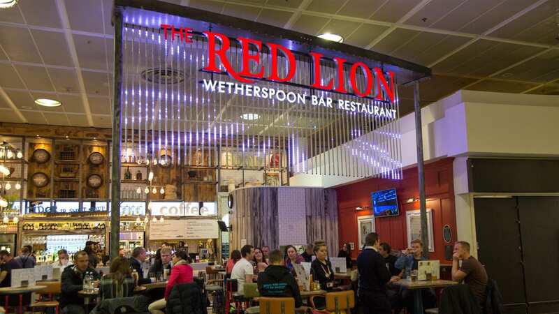 A man criticised The Red Lion at Gatwick North terminal (Image: Alamy Stock Photo)