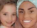 Katie Price mum-shamed as Bunny, 8, wears false lashes and full face of makeup dqxikeidqkikdinv