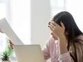 Woman sacked 'for being annoying' and 'eating loudly' in open office