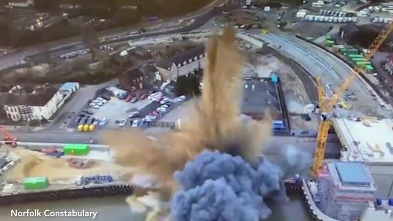 Moment Great Yarmouth bomb explodes as experts try to defuse WW2 device