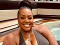 Alison Hammond 'in relationship' with handsome gardener who works at her mansion dqxikeidqkikdinv