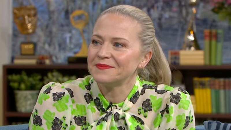 EastEnders star drops clue to killer