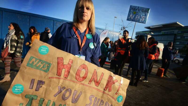 Junior doctors last went on strike in 2016, pictured here at the picket outside Manchester Royal Infirmary (Image: Manchester Evening News)