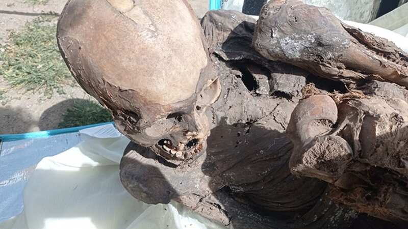 Man carries ancient mummy around in bag who he calls his 