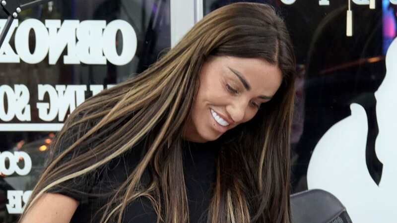 Katie Price adds to neverending ink collection with huge new knee tattoo (Image: BACKGRID)