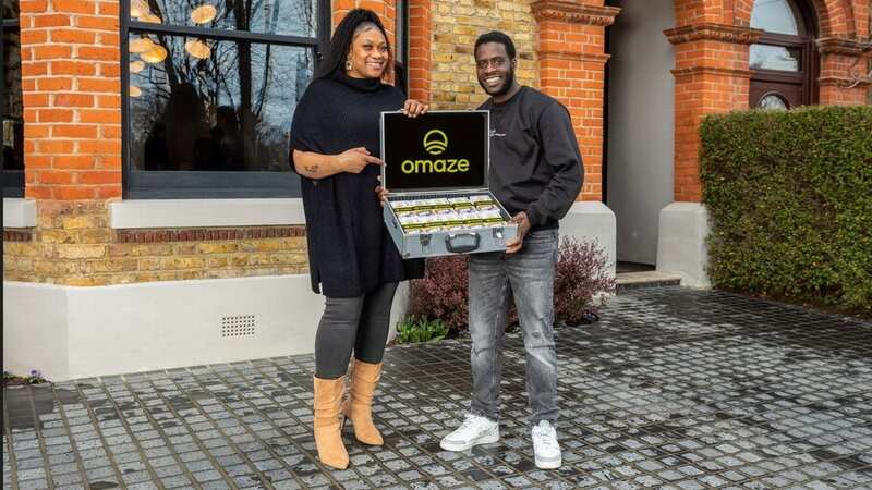 Omaze BHF London III Million Pound House Draw winner Kevin Johnson with wife Dee (Image: Omaze / SWNS)