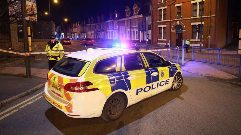 Police in the Kensington area of Liverpool last night (Image: Liverpool Echo)