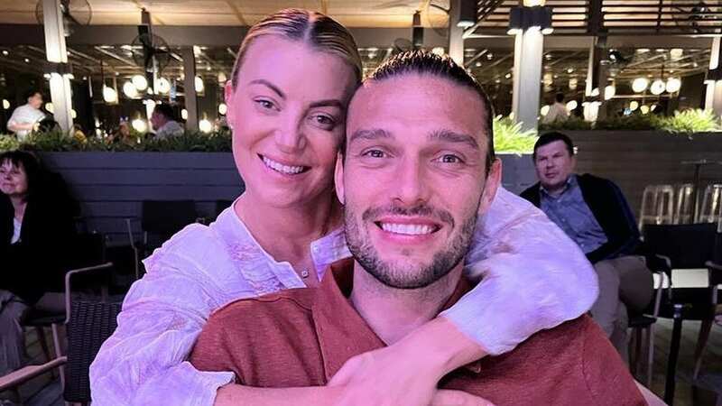 Billi and Andy are furious after her phone was stolen