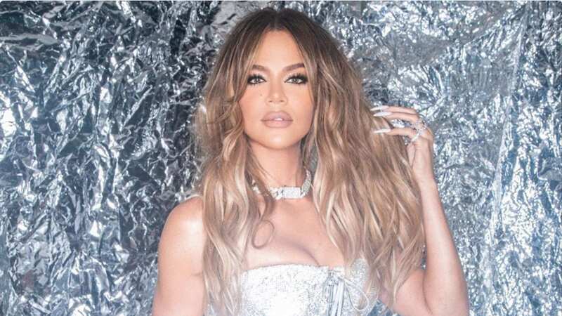 Khloe Kardashian deletes snap as furious fans point out mortifying editing fail