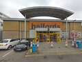 Halfords worker 'racially harassed' and compared to 'monkeys crying for bananas' dqxikeidqkikdinv