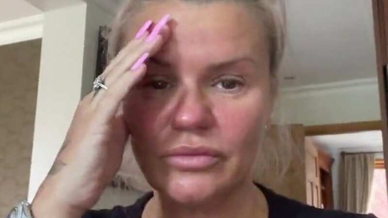 Kerry Katona tells of agony after walking round on broken foot without realising