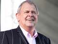 Singer John Farnham rushed to hospital months after cancer removal surgery dqxikeidqkikdinv