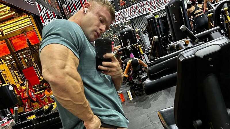 Love Island star unrecognisable with bulging muscles amid bodybuilder physique