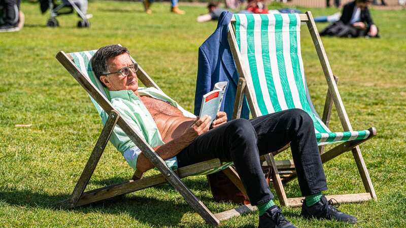 Temperatures are set to rise to double figures across the UK (Image: Amer Ghazzal/REX/Shutterstock)