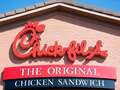 Customer calls out Chick-fil-A after server spells name using her lisp dqxikeidqkikdinv