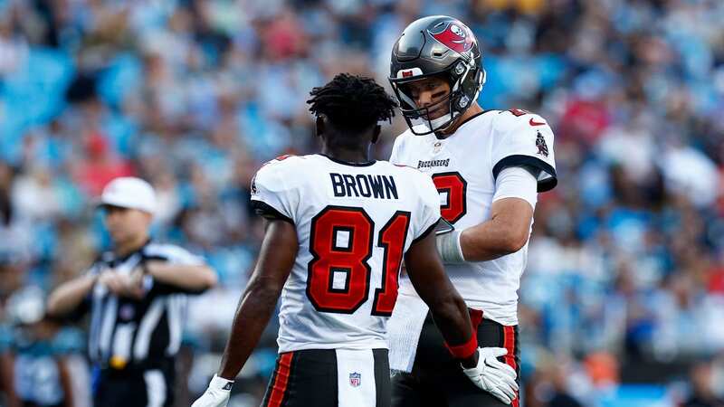 EAST RUTHERFORD, NEW JERSEY - JANUARY 02: Antonio Brown #81 of the Tampa Bay Buccaneers warms up prior to the game against the New York Jets at MetLife Stadium on January 02, 2022 in East Rutherford, New Jersey. (Photo by Elsa/Getty Images) (Image: Elsa/Getty Images)