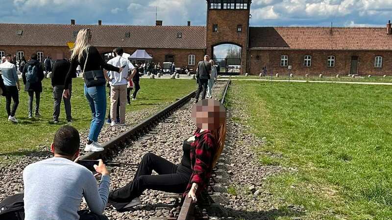 The anonymous woman was posted online by Maria (Image: @MariaRMGBNews/Twitter)