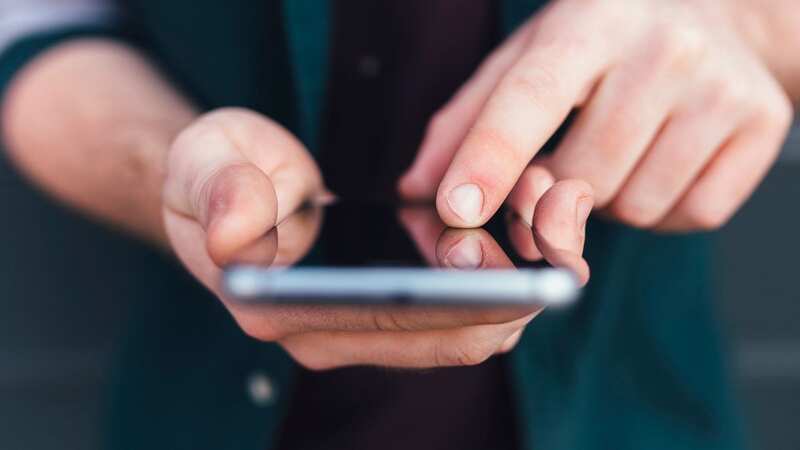 Only compatible devices will get the alert (Image: Getty Images/Westend61)