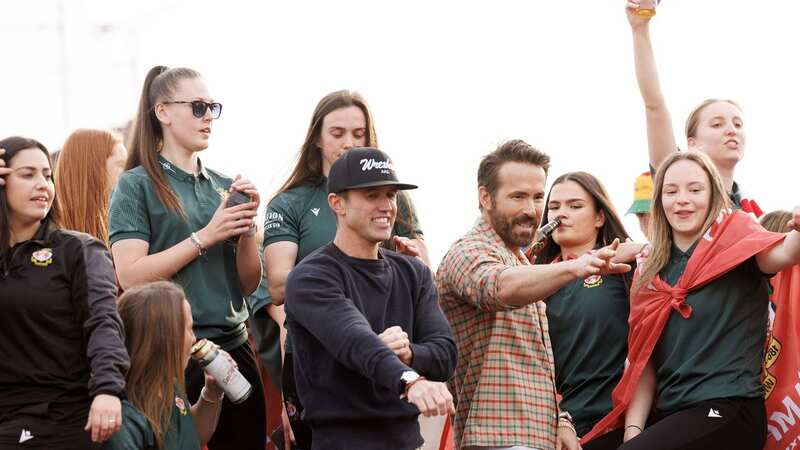 Reynolds and McElhenney sum up their attitude towards Wrexham at trophy parade