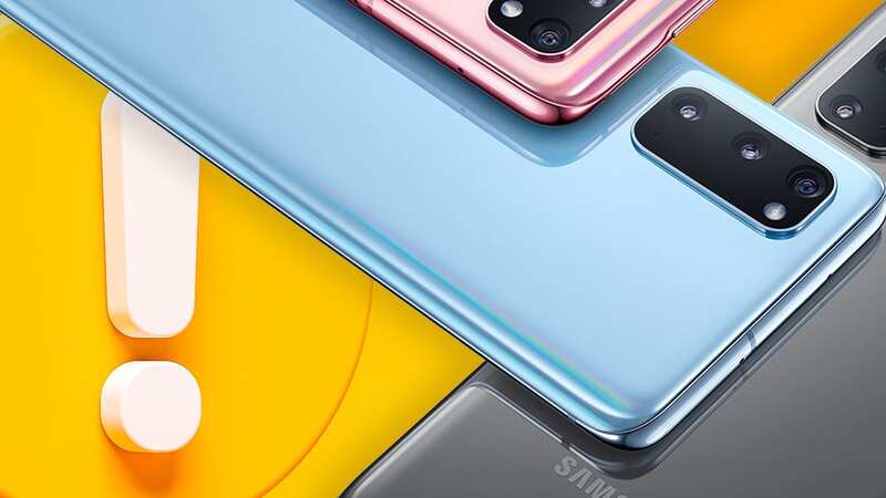 Samsung Galaxy S20 warning (Image: SAMSUNG • GETTY)