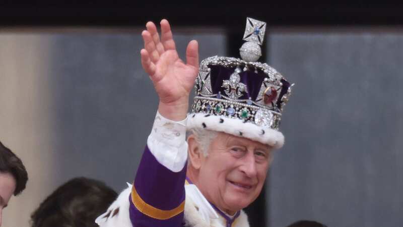 King Charles waves to crowds (Image: Ian Vogler / Daily Mirror)