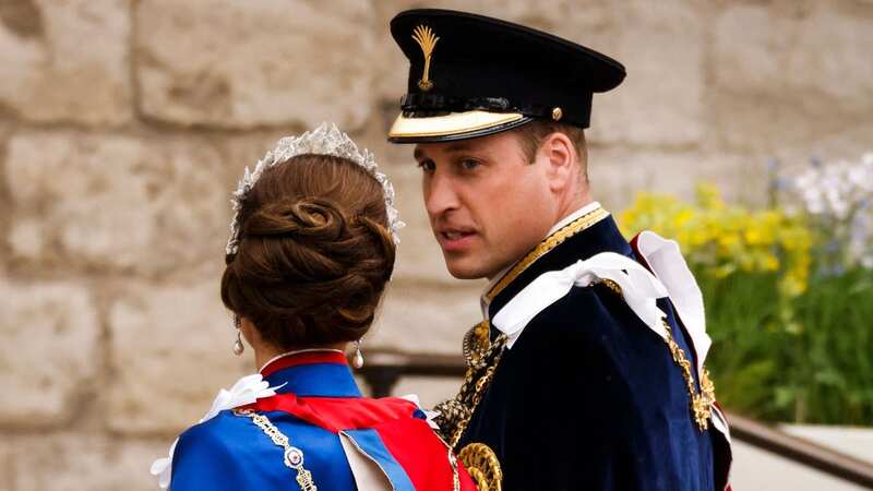 Royal fans 