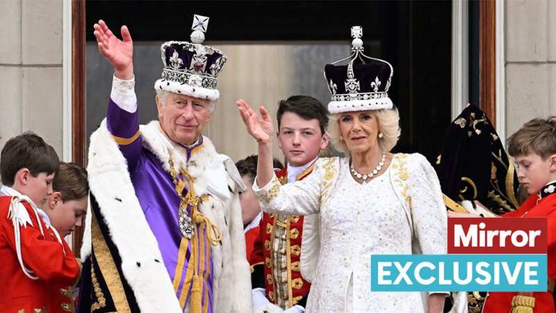 Charles made seven-word moan on Buckingham Palace balcony, claims lip reader
