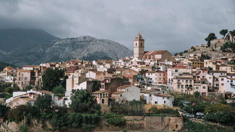 A helicopter was also sent to the scene in La Nucia but all efforts to resuscitate the toddler proved unsuccessful