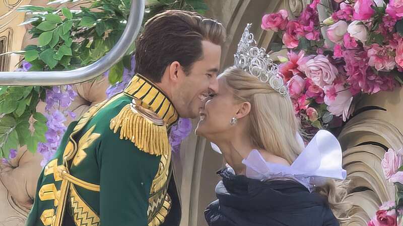 Jonathan Bailey and Ariana Grande look out of this world on set of Wicked