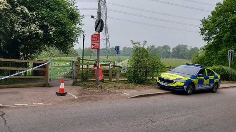 Officers raced to the River Soar, in Leicestershire, at around 9.15pm last night (Image: Leicestershire Live WS)
