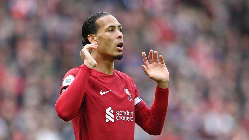 Liverpool star Van Dijk holds private transfer talks amid Nunez warning