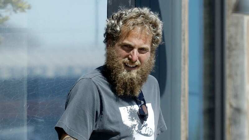 Jonah Hill flaunts his impressive weight loss (Image: BACKGRID)