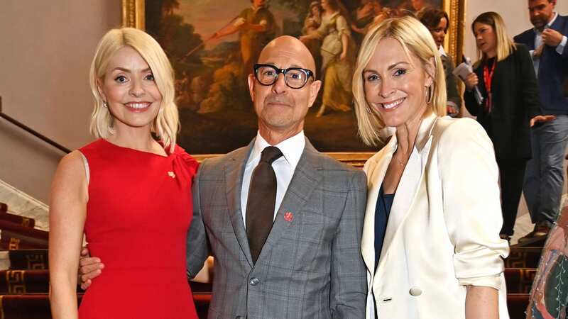 Holly Willoughby pokes fun at friends