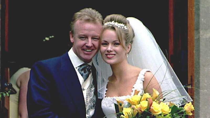 Les and Amanda wed in 1995 (Image: South Coast Press/REX/Shutterstock)