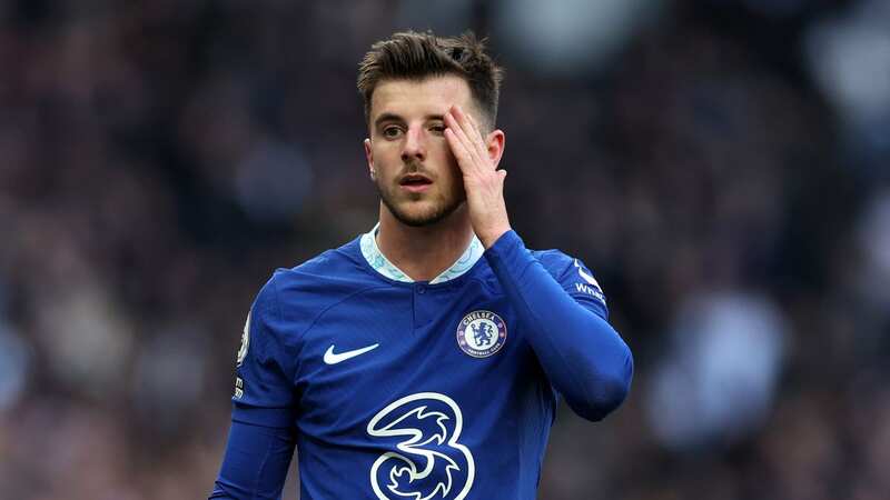 Mount could solve concerning Chelsea problem by agreeing transfer with Man Utd