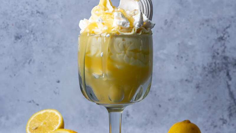 FREE Ice-Cream Sundae at your local Harvester with this great offer