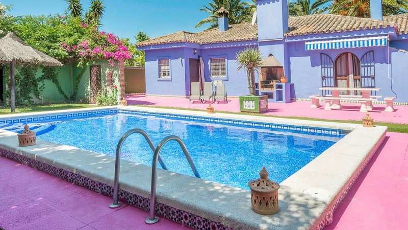 The Barbie themed Villa Oca (Image: oliverstravels.com)