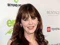 Zooey Deschanel unrecognisable as she ditches signature look for new appearance dqxikeidqkikdinv