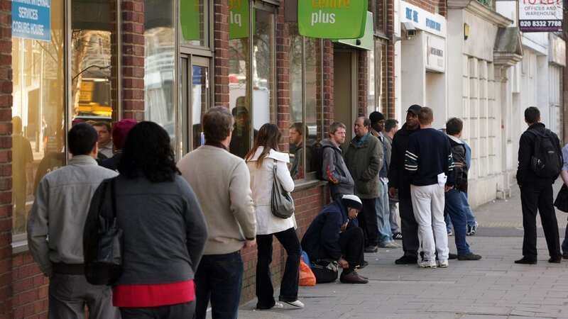 Universal Credit can be confusing to work out (Image: Getty Images)