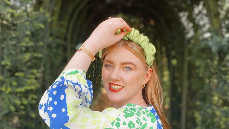 The pops of lime green in the dress really work with Beth
