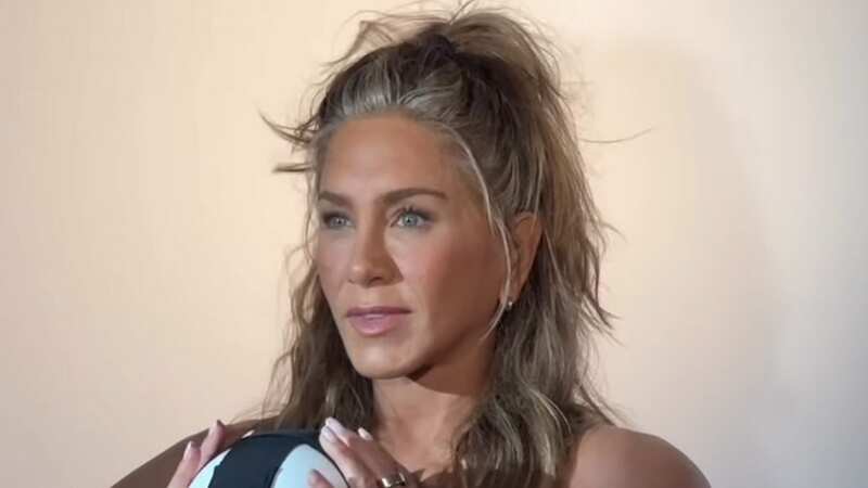 Jennifer Aniston working out has caused a rush of praise on social media (Image: @PVOLVE/Instagram)