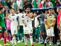 USMNT vs Mexico game descends into chaos with four red cards and mass brawl dqxikeidqkikdinv