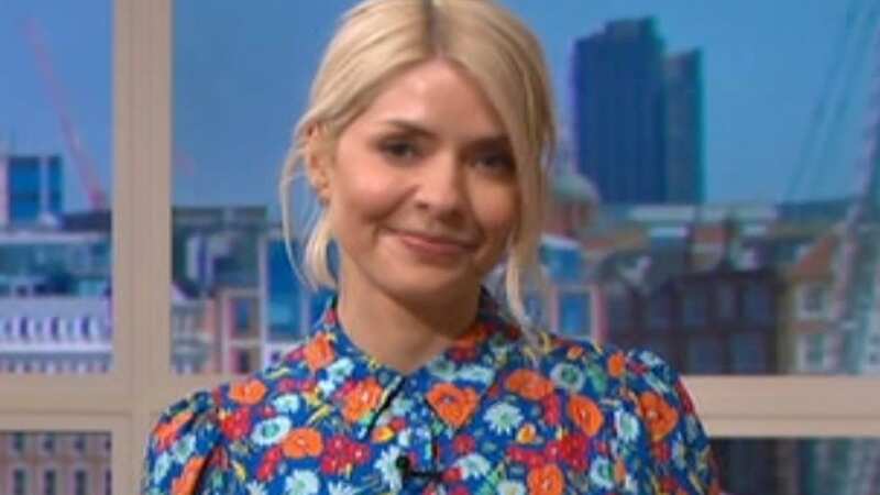 Holly Willoughby signals she